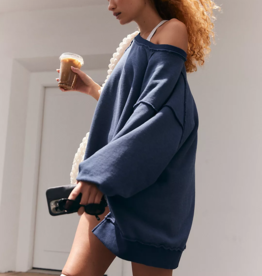 FREE PEOPLE MOVEMENT One To Beat Pullover in Midnight Navy