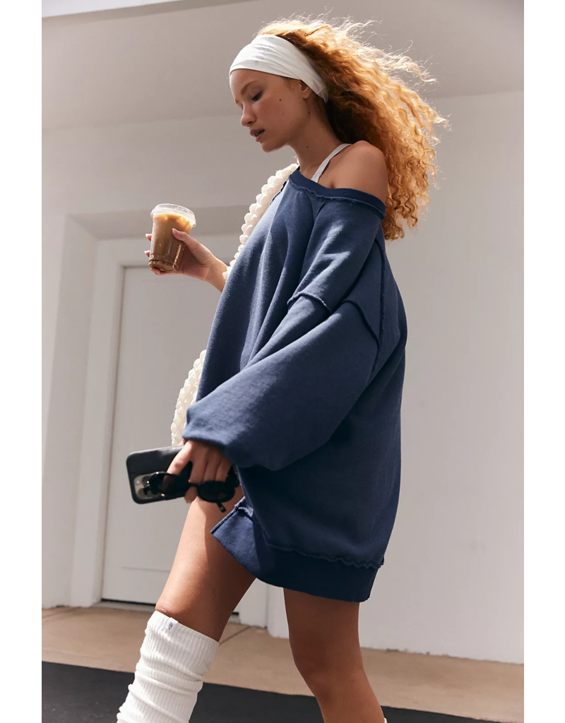 FREE PEOPLE MOVEMENT One To Beat Pullover in Midnight Navy