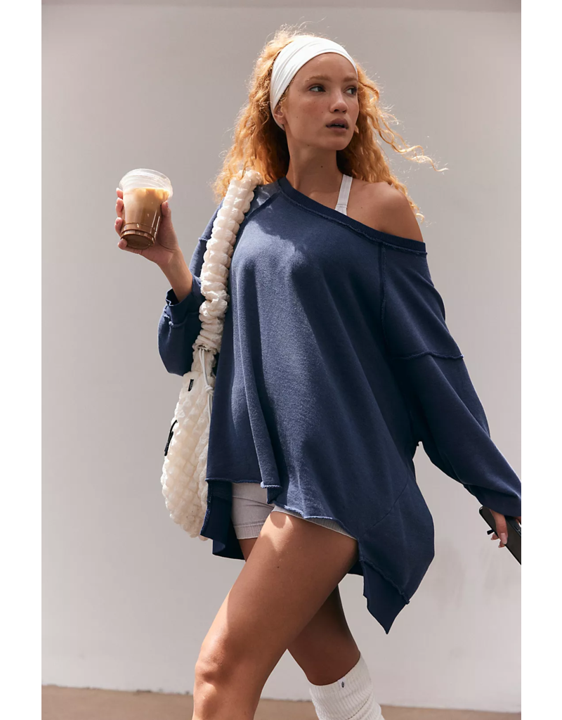 FREE PEOPLE MOVEMENT One To Beat Pullover in Midnight Navy