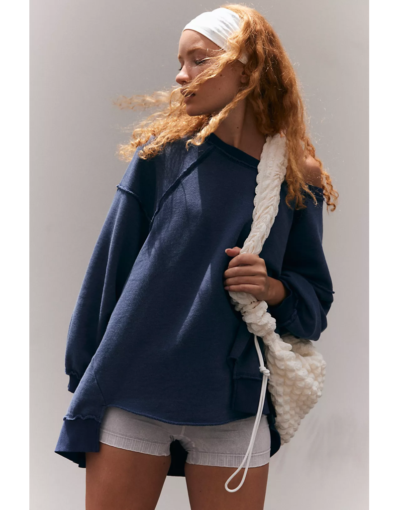FREE PEOPLE MOVEMENT One To Beat Pullover in Midnight Navy