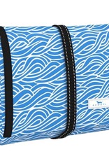 SCOUT Beauty Burrito Hanging Toiletry Bag in Flow Rida
