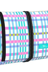 SCOUT Beauty Burrito Hanging Toiletry Bag in Pretty In Picnic SCOUT Beauty Burrito Hanging Toiletry Bag in Pretty In Picnic