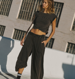 FREE PEOPLE MOVEMENT Hot Shot Crossover Set in Black