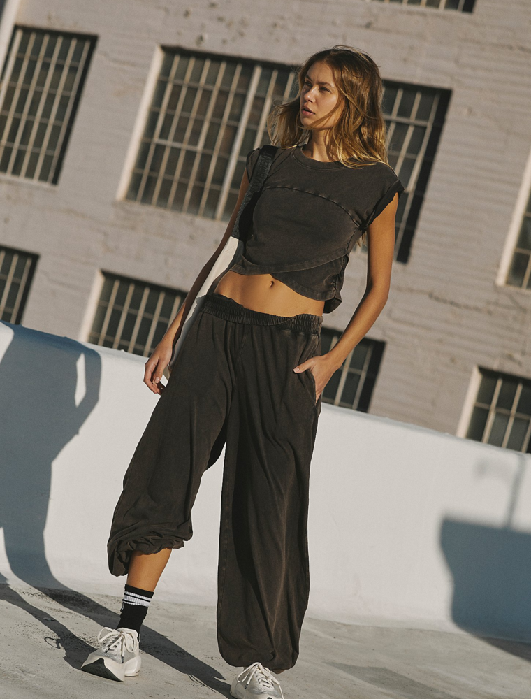 FREE PEOPLE MOVEMENT Hot Shot Crossover Set in Black