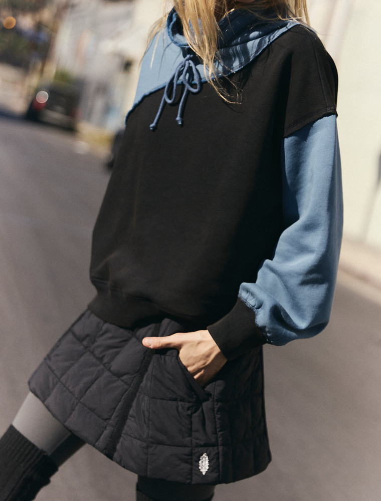FREE PEOPLE MOVEMENT Home Stretch Colorblock Pullover in Black Skyline Combo