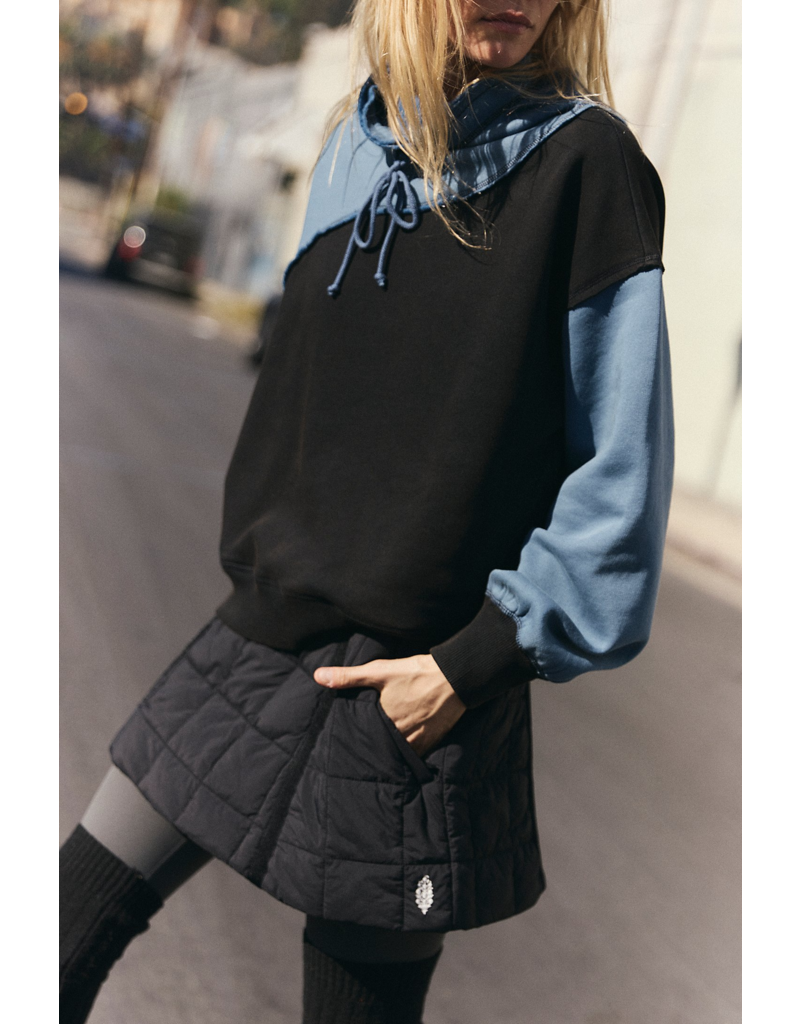 FREE PEOPLE MOVEMENT Home Stretch Colorblock Pullover in Black Skyline Combo