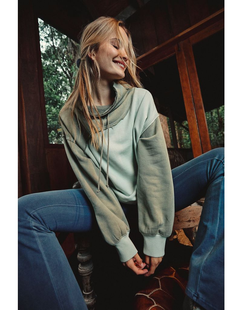 FREE PEOPLE MOVEMENT Home Stretch Colorblock Pullover in Sage Stone Combo