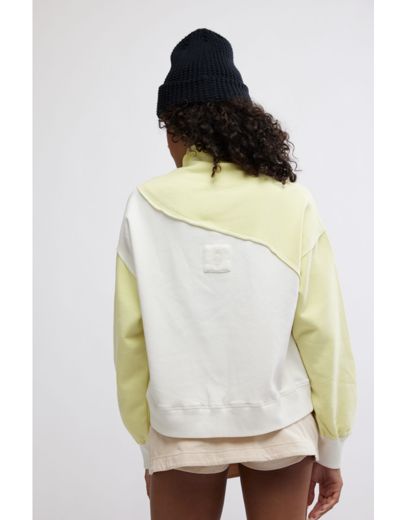 FREE PEOPLE MOVEMENT Home Stretch Colorblock Pullover in Sour Citrus Combo