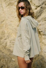 FREE PEOPLE MOVEMENT Hot Shot Hooded Layer in Sage Stone FREE PEOPLE MOVEMENT Hot Shot Hooded Layer in Sage Stone