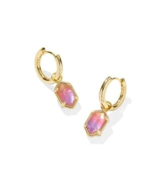 KENDRA SCOTT DESIGN Hallie Gold Huggie Earrings in Sunrise Watercolor Illusion