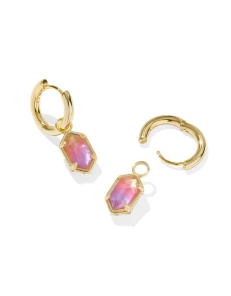 KENDRA SCOTT DESIGN Hallie Gold Huggie Earrings in Sunrise Watercolor Illusion