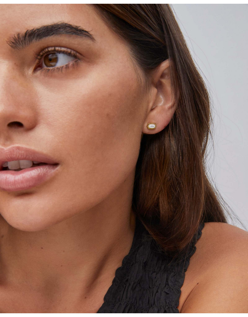KENDRA SCOTT DESIGN Mini Ellie Gold Stud Earrings in Ivory Mother-of-Pearl