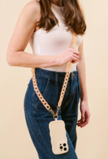 THE DARLING EFFECT Hold The Phone Crossbody Chain in Peach