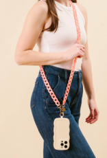 THE DARLING EFFECT Hold The Phone Crossbody Chain in Bubblegum