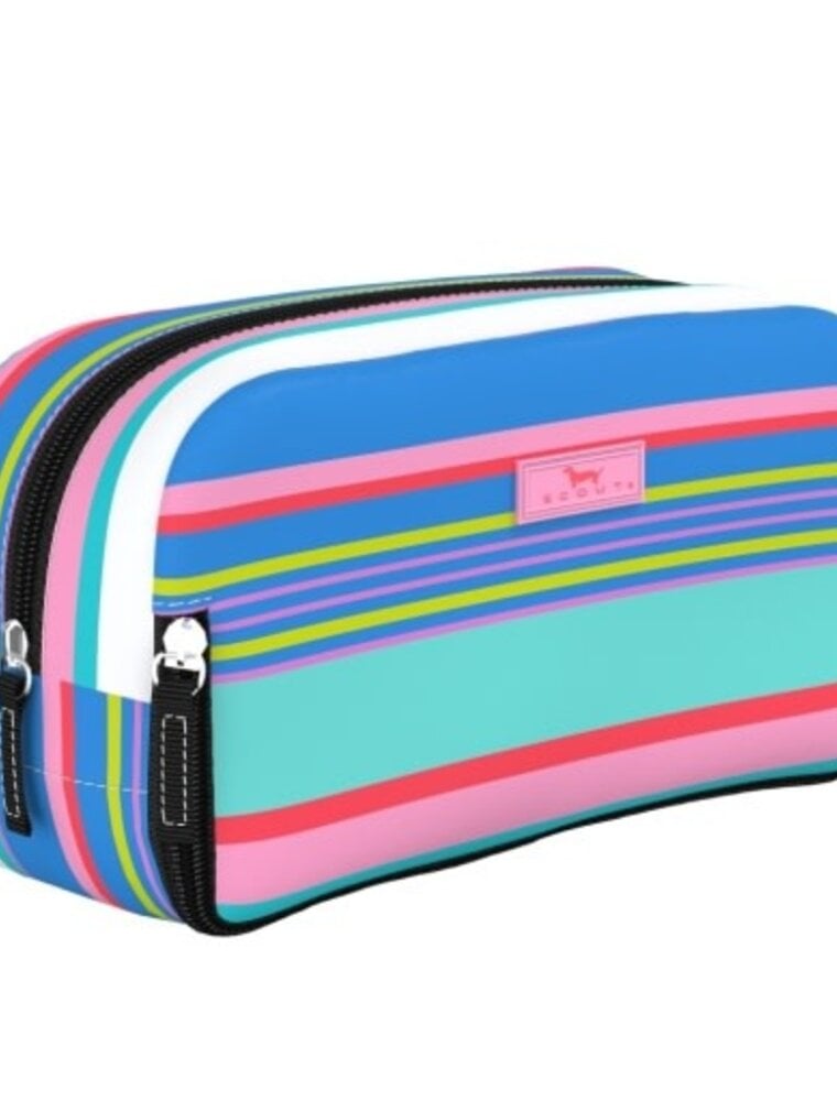 SCOUT 3-Way Toiletry Bag in Summer Friyay