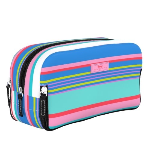 SCOUT 3-Way Toiletry Bag in Summer Friyay