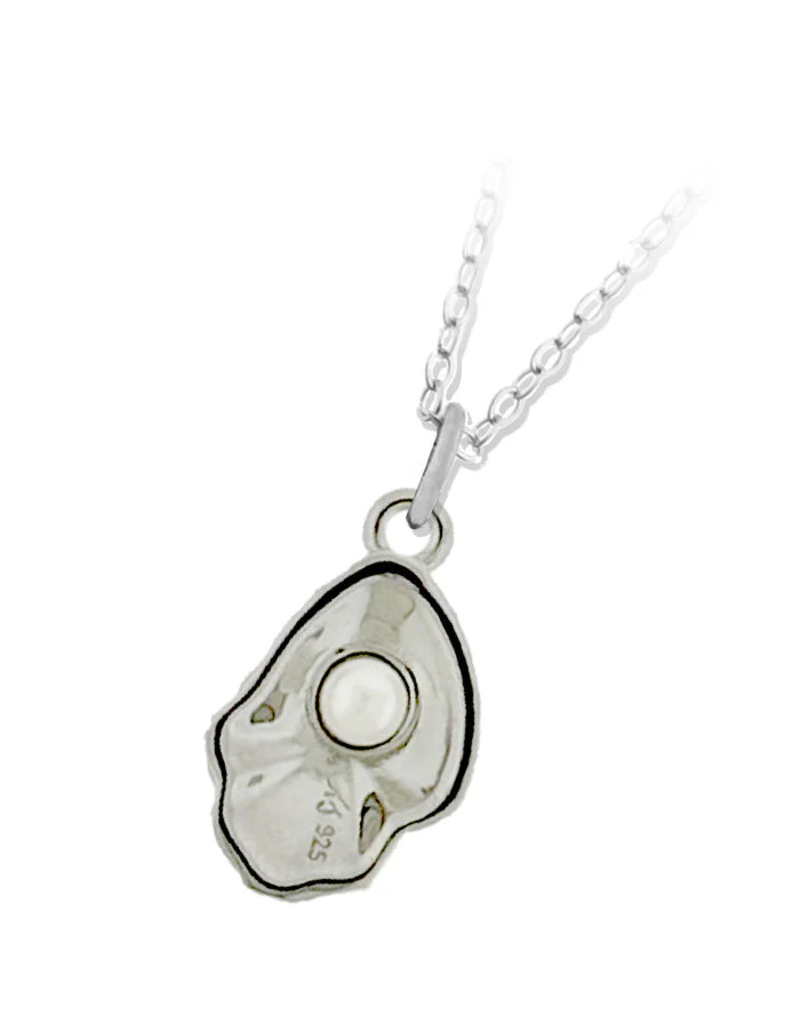 TJAZELLE  Oyster Charm Necklace in Silver