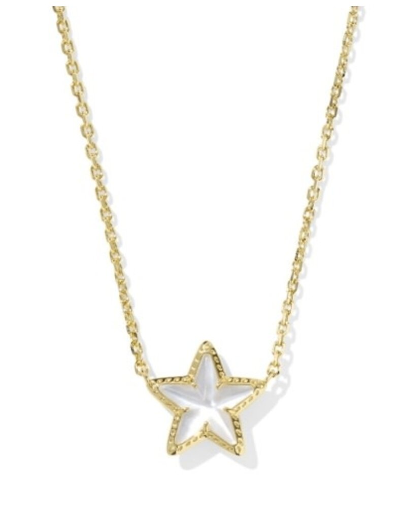 KENDRA SCOTT DESIGN Cassidy Gold Short Pendant Necklace in Ivory Mother-of-Pearl