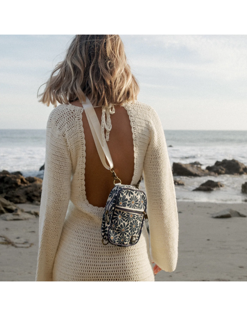 THREAD WALLETS Crossbody Bag in Emmeline Navy