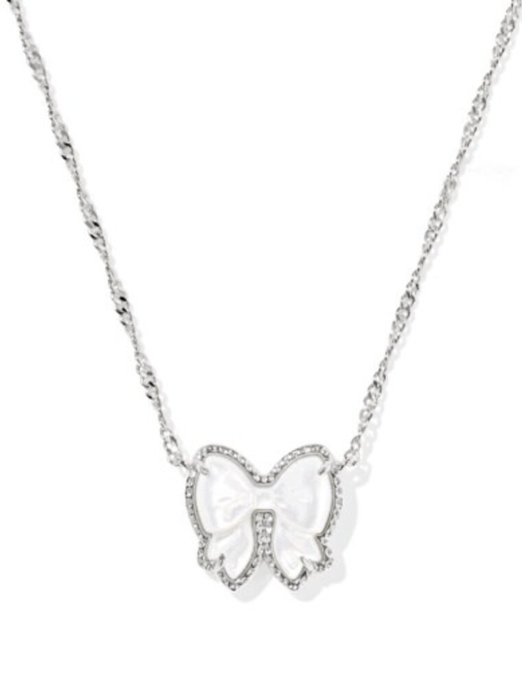 KENDRA SCOTT DESIGN Haley Bow Silver Short Pendant Necklace in Ivory Mother-of-Pearl