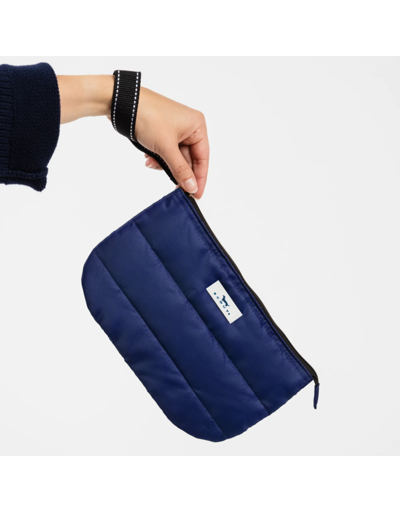 SCOUT Roamy Wristlet in Navy Puffer