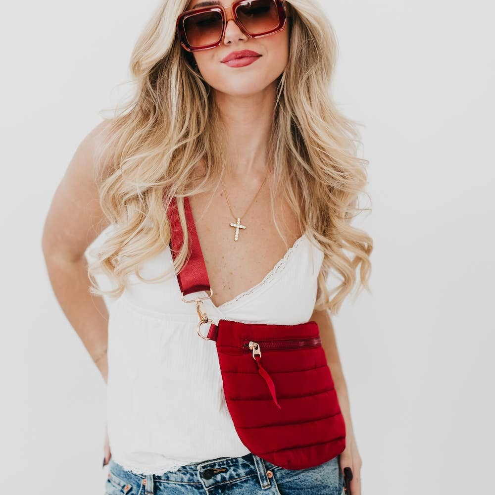 PRETTY SIMPLE Jolie Puffer Belt Bag in Crimson Red