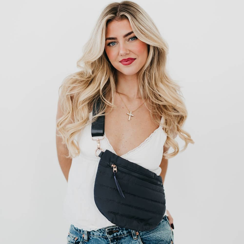 PRETTY SIMPLE Jolie Puffer Belt Bag in Smoke Gray