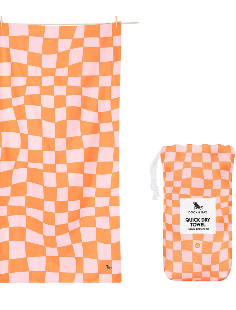 DOCK & BAY Quick Dry XL Towel in Checkmate Orange