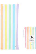 DOCK & BAY Quick Dry Medium Towel in Unicorn Waves