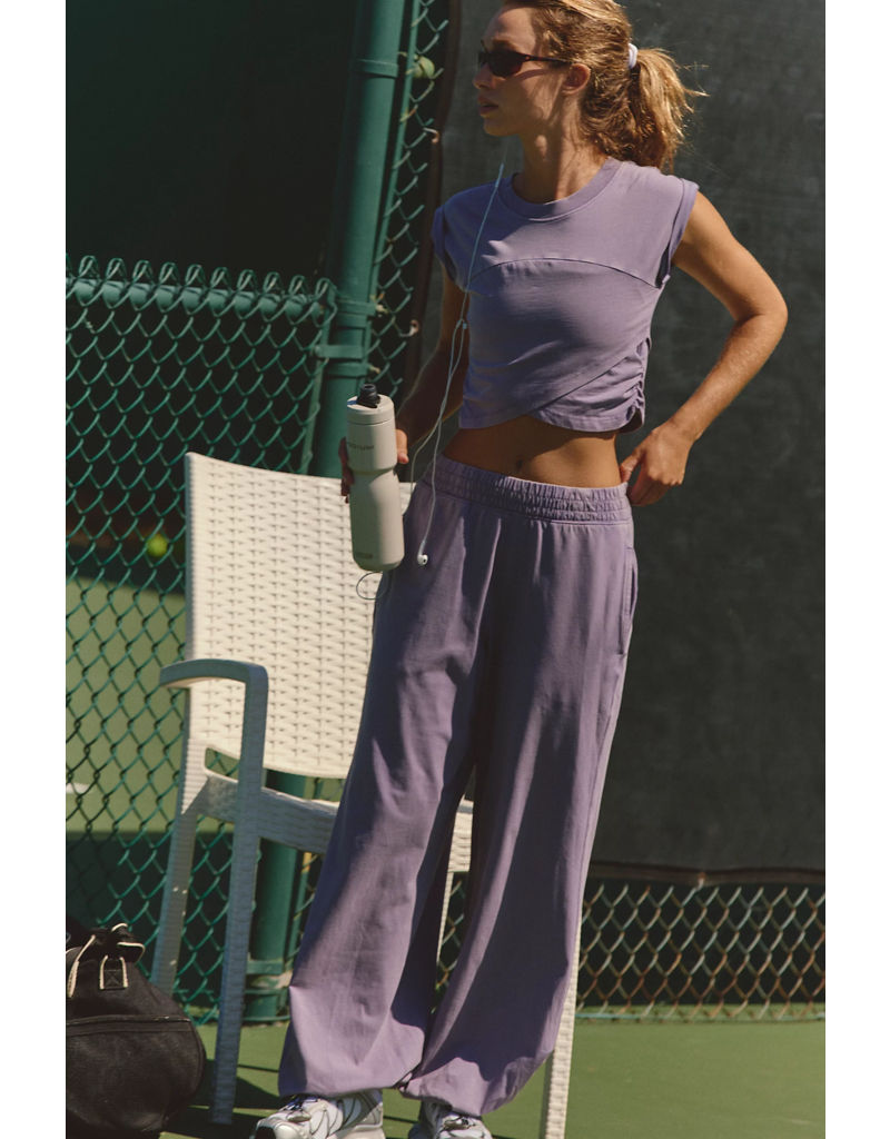 FREE PEOPLE MOVEMENT Hot Shot Crossover Set in Graphite