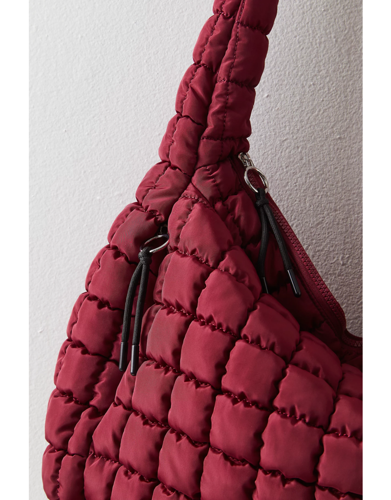 FREE PEOPLE MOVEMENT Quilted Caryall Tote Bag in Mulberry