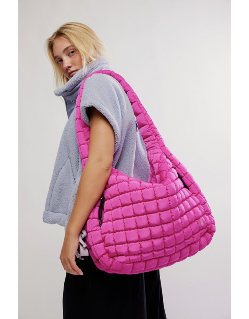 FREE PEOPLE MOVEMENT Quilted Caryall Tote Bag in Fuchsia Flirt