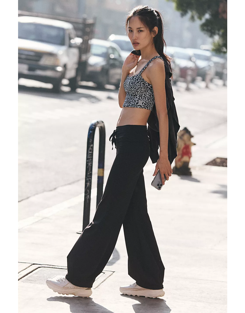 FREE PEOPLE MOVEMENT Quick Step Bubble Pants in Black