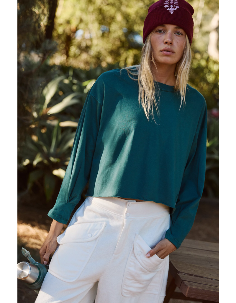 FREE PEOPLE MOVEMENT Inspire Layer in Evergreen