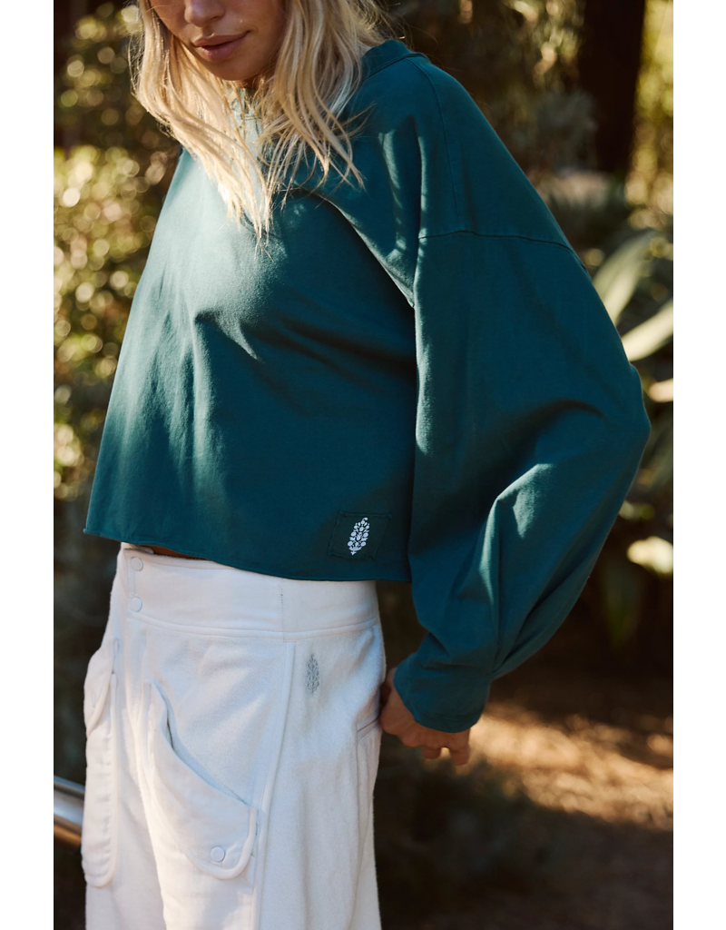 FREE PEOPLE MOVEMENT Inspire Layer in Evergreen