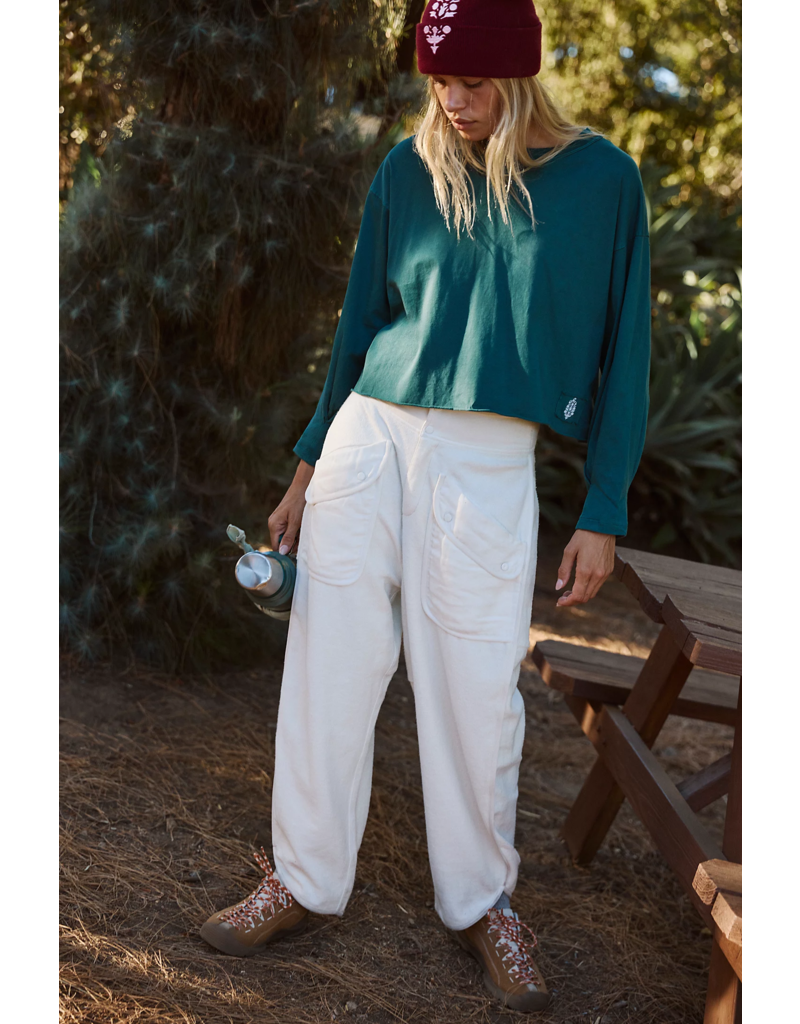 FREE PEOPLE MOVEMENT Inspire Layer in Evergreen