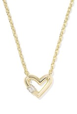 KENDRA SCOTT DESIGN Emery Heart Gold Short Pendant Necklace
