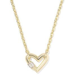 KENDRA SCOTT DESIGN Emery Heart Gold Short Pendant Necklace