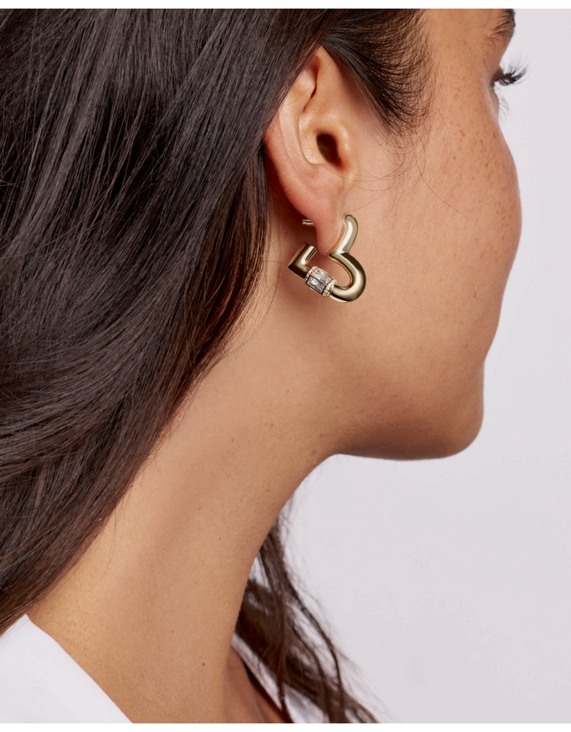 KENDRA SCOTT DESIGN Emery Heart Gold Hoop Earrings