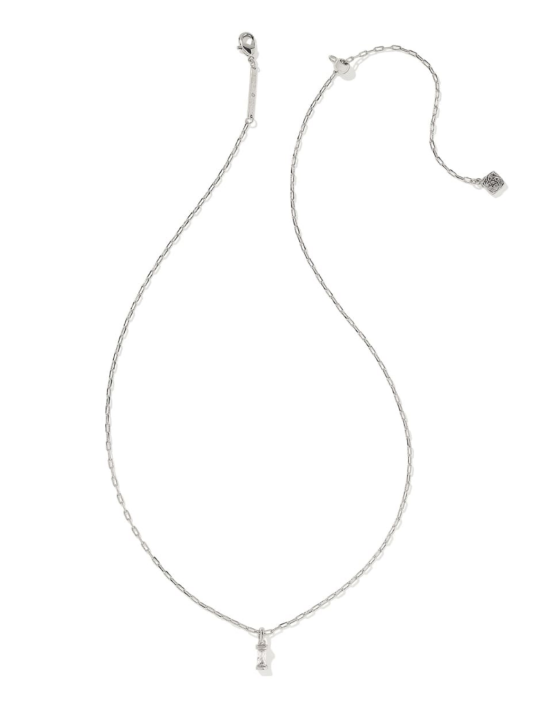 KENDRA SCOTT DESIGN Phoebe Silver Short Pendant Necklace in White Crystal