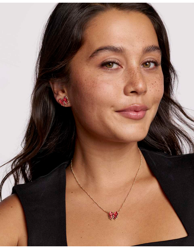 KENDRA SCOTT DESIGN Haley Bow Gold Short Pendant Necklace in Scarlet Red Mother-of-Pearl