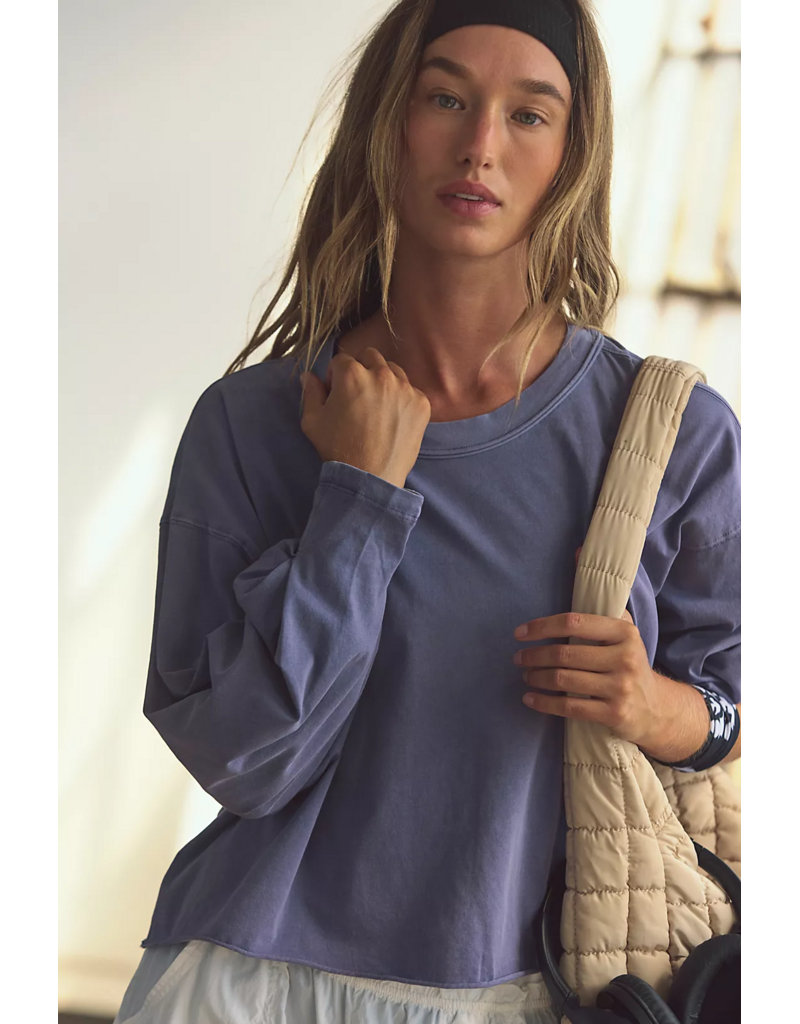 FREE PEOPLE MOVEMENT Inspire Layer in Graphite