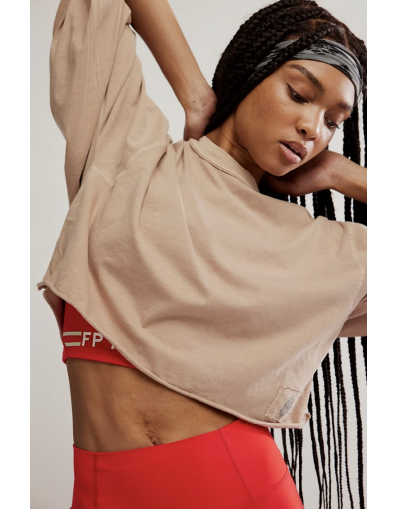 FREE PEOPLE MOVEMENT Inspire Layer in Sandy