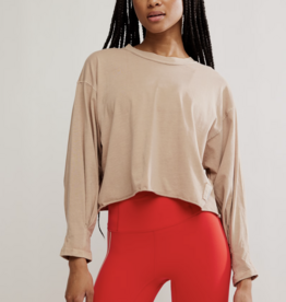 FREE PEOPLE MOVEMENT Inspire Layer in Sandy
