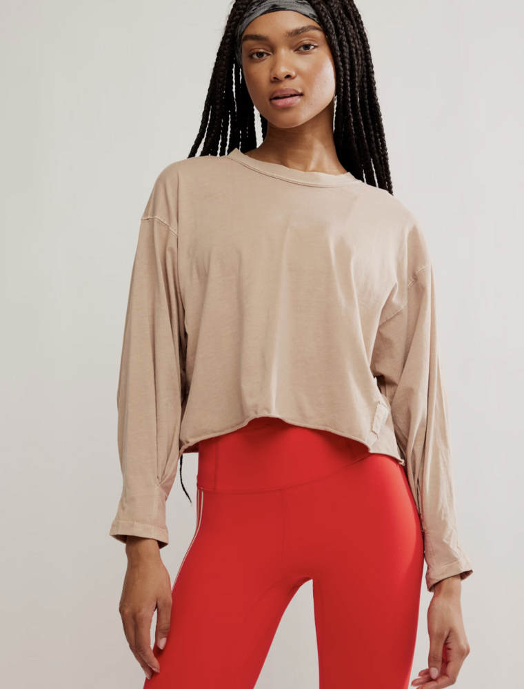 FREE PEOPLE MOVEMENT Inspire Layer in Sandy