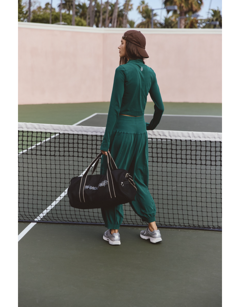 FREE PEOPLE MOVEMENT Up In The Air Set in Evergreen