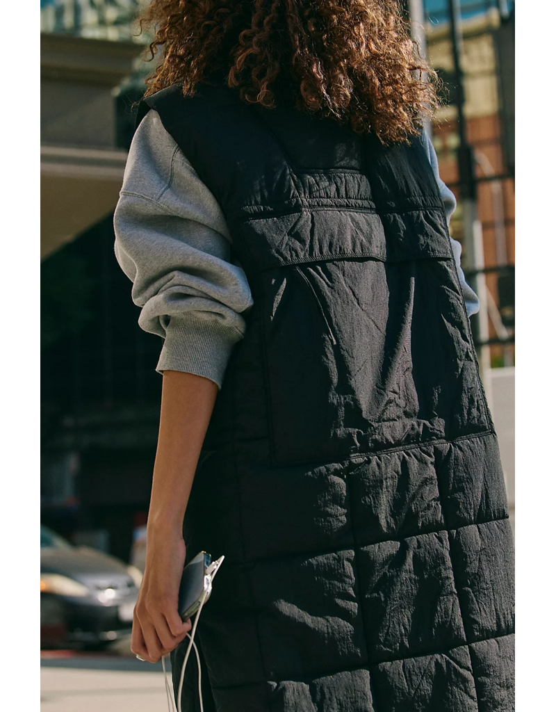 FREE PEOPLE MOVEMENT On The Move Packable Puffer Vest in Black