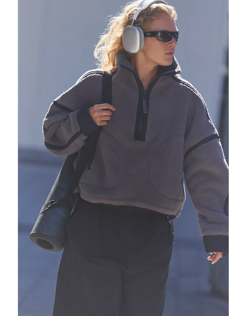 FREE PEOPLE MOVEMENT Mountain High 1/2 Zip Fleece in Gunmetal Combo