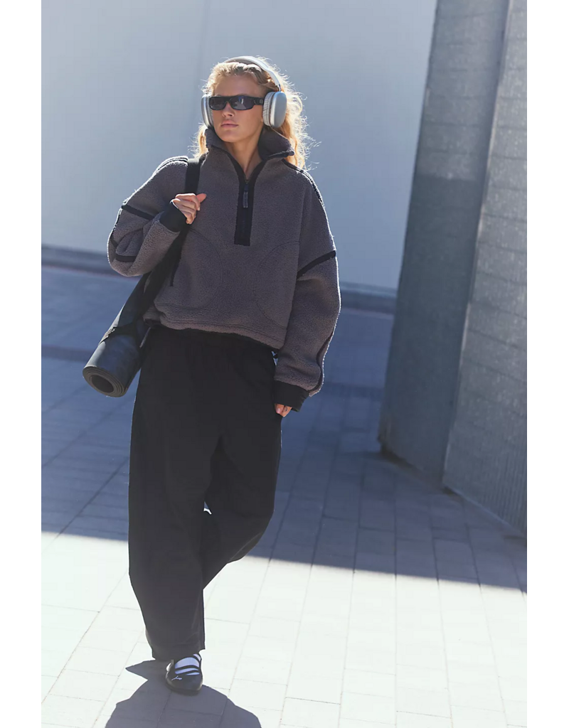 FREE PEOPLE MOVEMENT Mountain High 1/2 Zip Fleece in Gunmetal Combo