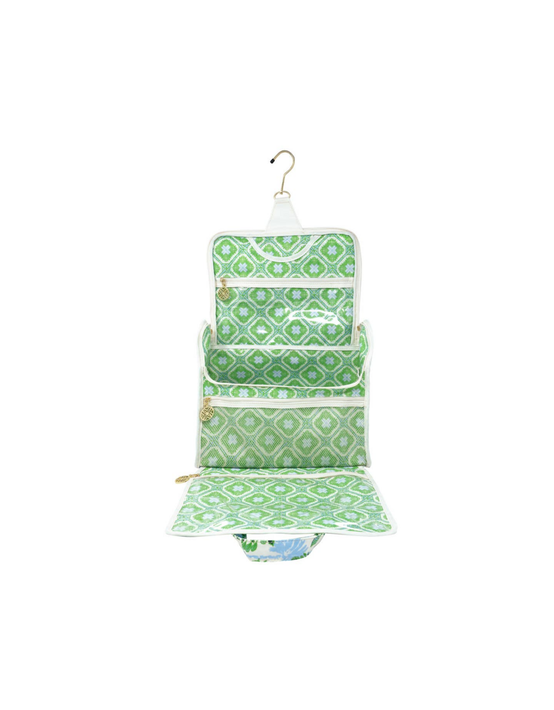 LILLY PULITZER Hanging Toiletry Bag in Swaying in the Breeze